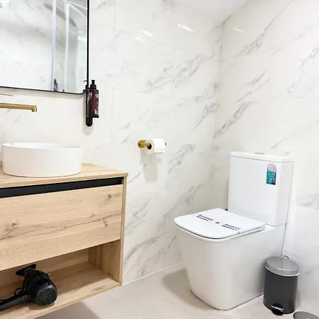 Tennessee Petit Apartment *